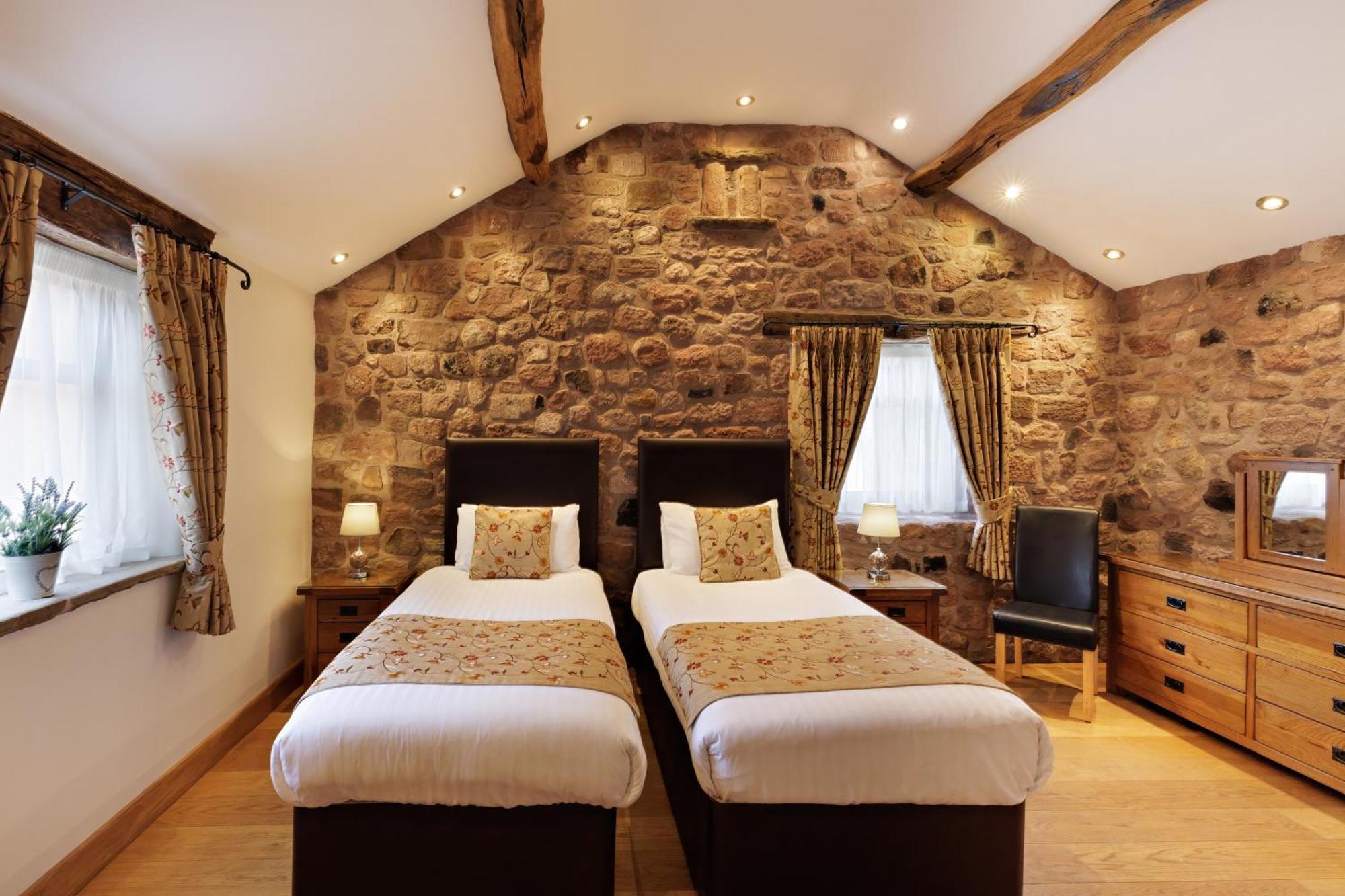 Heaton House Farm Bed & Breakfast Macclesfield Exterior photo